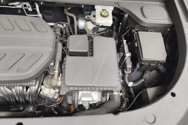 Used CHANGAN NEVO Q07 2025 215 Prestige Edition Engine Bay Left