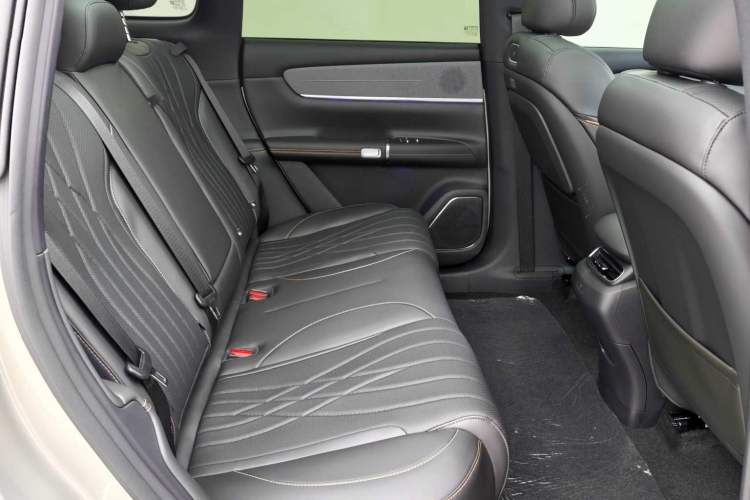 Used CHANGAN NEVO Q07 2025 215 Flagship Edition Interior 4