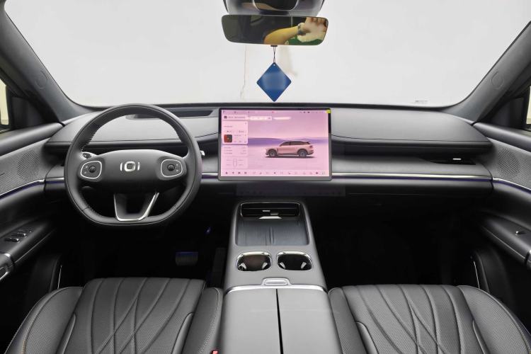 Used CHANGAN NEVO Q07 2025 215 Flagship Edition Interior 7