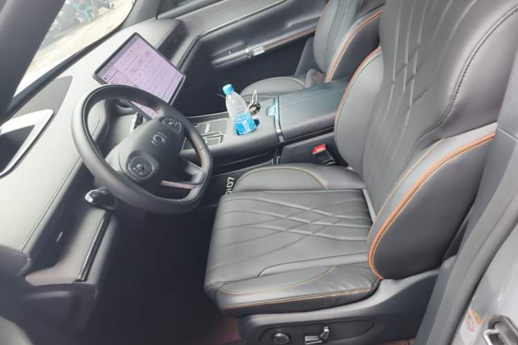 Used CHANGAN NEVO Q07 2025 215 Flagship PLUS Left Front Seat