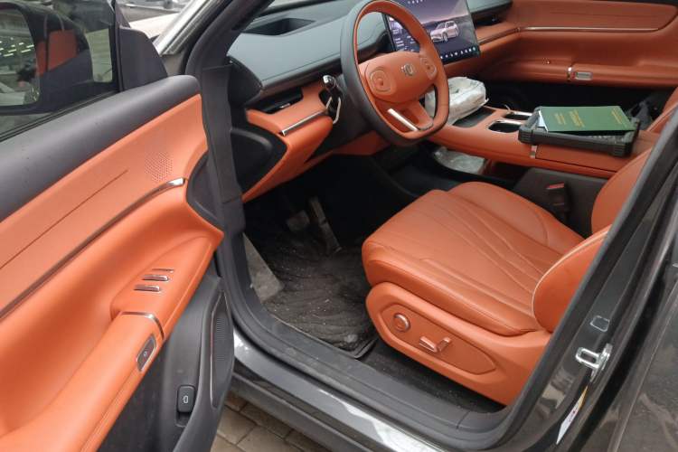 Used CHANGAN NEVO Q07 2025 145 Prestige Edition Driver Seat
