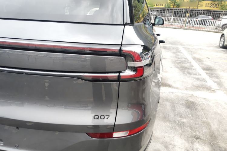 Used CHANGAN NEVO Q07 2025 215 Flagship Edition Exterior 6