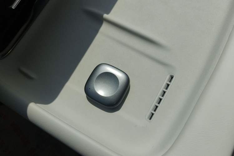 Used CHANGAN NEVO Q07 2025 215 Flagship PLUS Interior 1