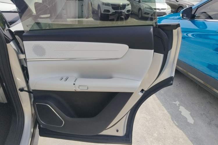 Used CHANGAN NEVO Q07 2025 215 Flagship PLUS Interior 6