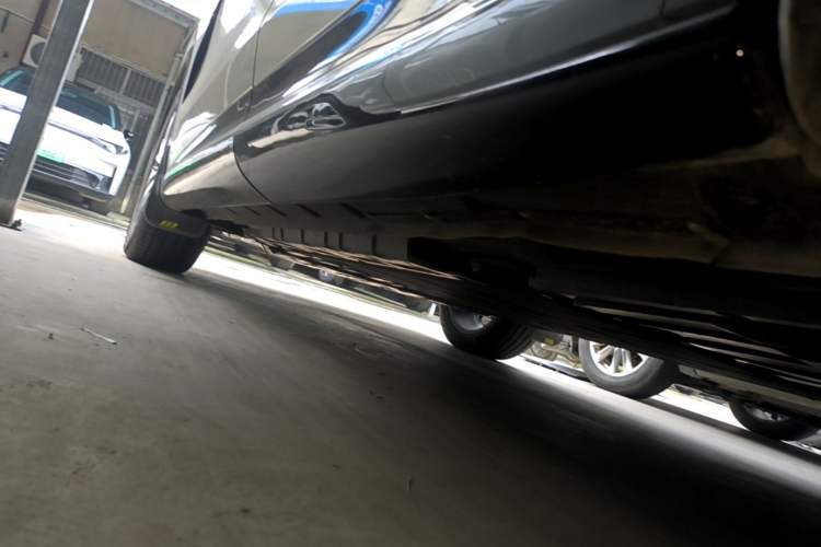 Used CHANGAN NEVO Q07 2025 Model 215 Laser Flagship PLUS Left Side Sill