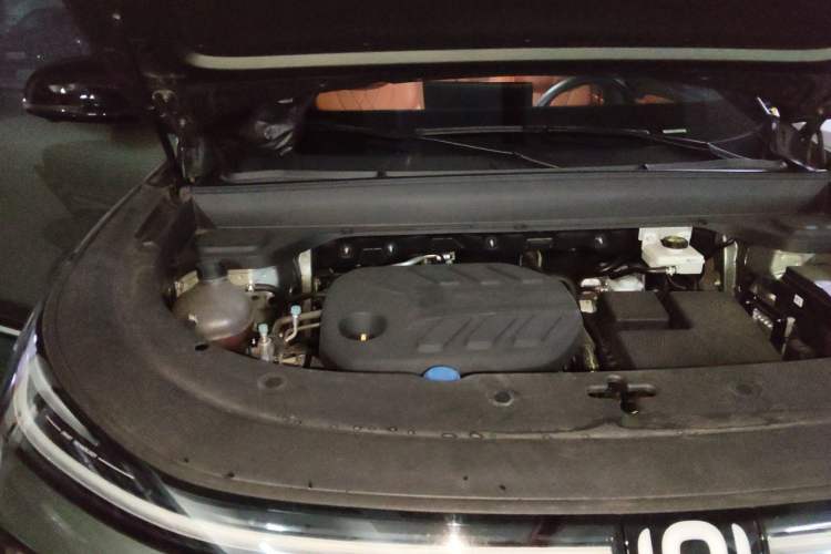 Used CHANGAN NEVO Q07 2025 145 Prestige Edition Engine Bay Right