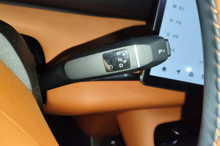 Used CHANGAN NEVO Q07 2025 145 Prestige Edition Gear Lever