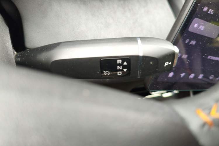 Used CHANGAN NEVO Q07 2025 215 Flagship PLUS Gear Lever