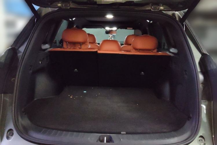 Used CHANGAN NEVO Q07 2025 145 Prestige Edition Trunk