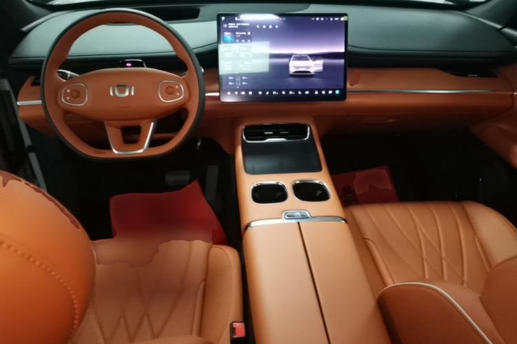 Used CHANGAN NEVO Q07 2025 Model 215 Laser Flagship PLUS Center Console
