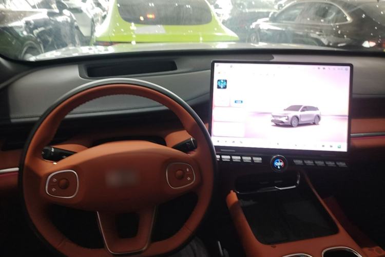Used CHANGAN NEVO Q07 2025 215 Flagship PLUS Center Console
