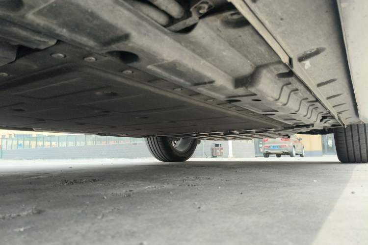 Used CHANGAN NEVO Q07 2025 215 Flagship Edition Chassis Front Left