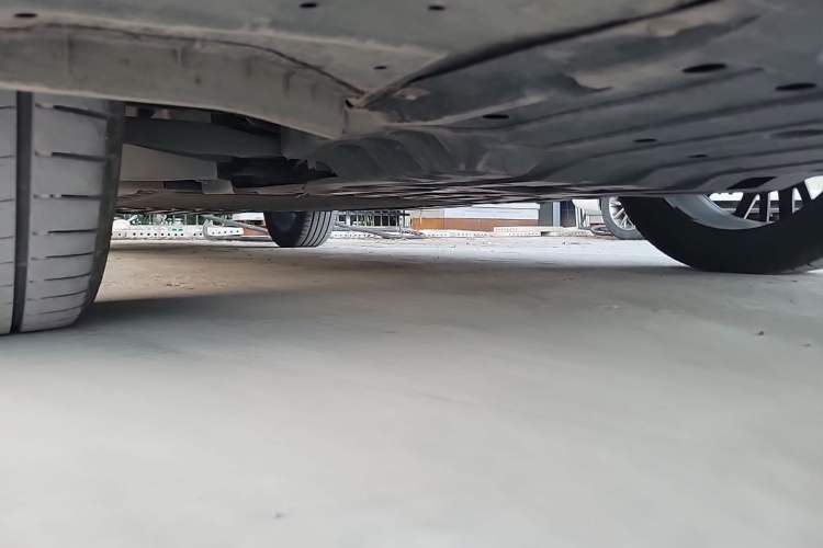 Used CHANGAN NEVO Q07 2025 215 Flagship Edition Chassis Front Right