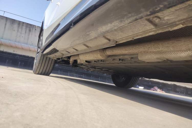 Used CHANGAN NEVO Q07 2025 215 Flagship PLUS Chassis Front Right