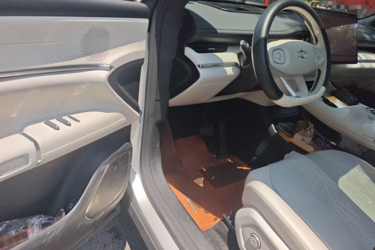 Used CHANGAN NEVO Q07 2025 215 Prestige Edition Driver Seat