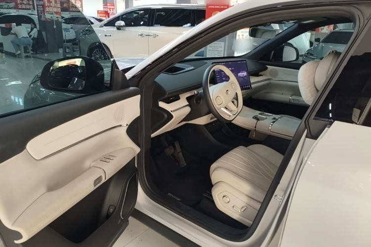 Used CHANGAN NEVO Q07 2025 215 Flagship Edition Driver Seat