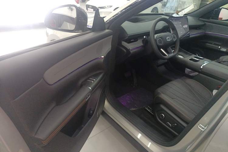 Used CHANGAN NEVO Q07 2025 215 Prestige Edition Driver Seat