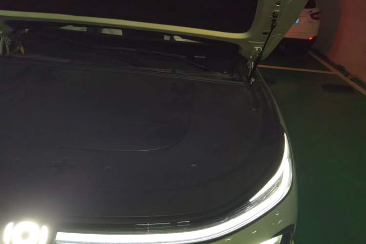 Used CHANGAN NEVO Q07 2025 215 Flagship PLUS Engine Bay Left