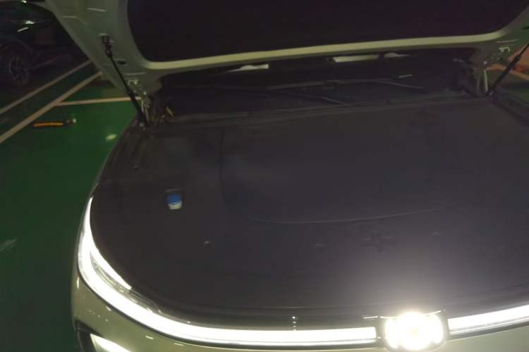 Used CHANGAN NEVO Q07 2025 215 Flagship PLUS Engine Bay Right