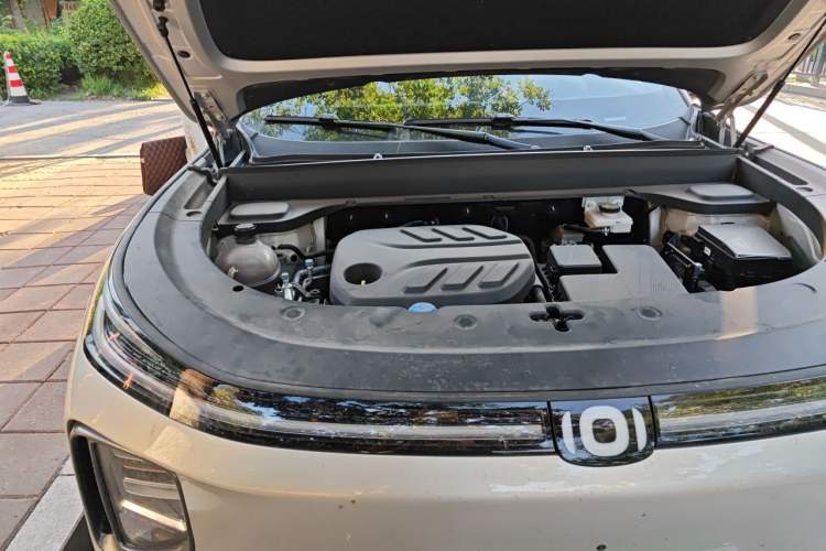 Used CHANGAN NEVO Q07 2025 145 Zun Yao Trim Engine Bay Right