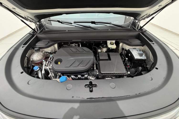 Used CHANGAN NEVO Q07 2025 215 Prestige Edition Engine Bay