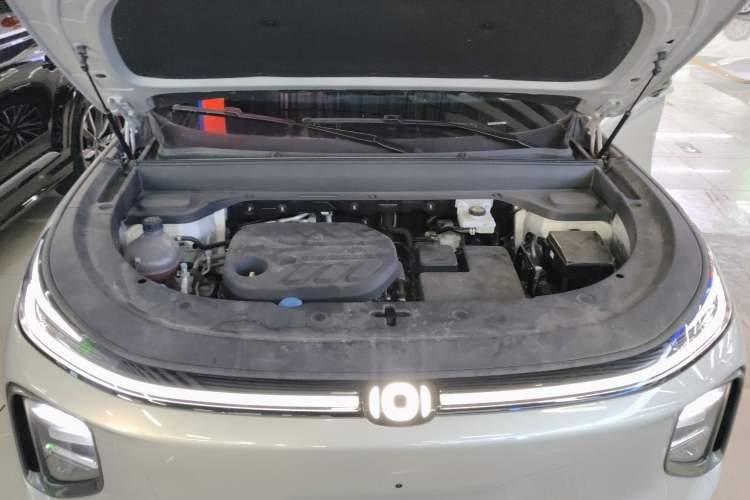 Used CHANGAN NEVO Q07 2025 215 Prestige Edition Engine Bay