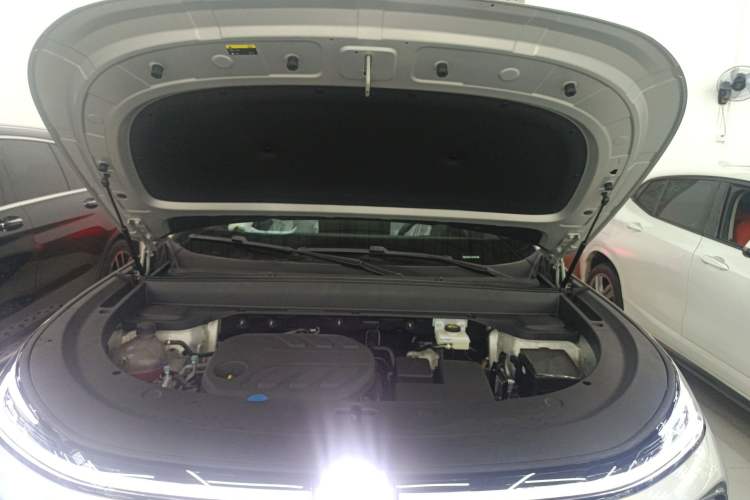 Used CHANGAN NEVO Q07 2025 215 Prestige Edition Engine Bay