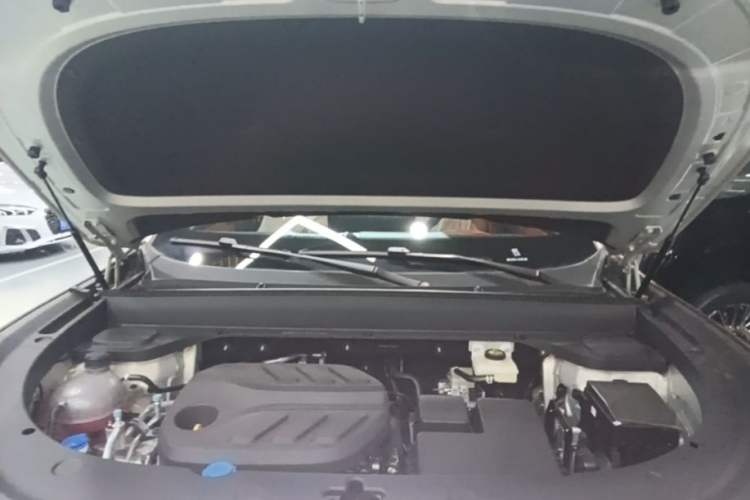 Used CHANGAN NEVO Q07 2025 215 Prestige Edition Engine Bay