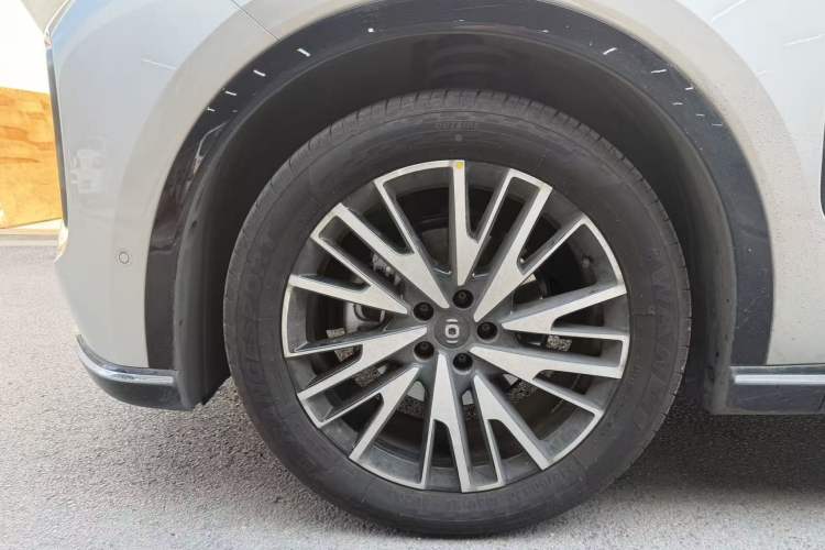 Used CHANGAN NEVO Q07 2025 215 Prestige Edition Exterior 3