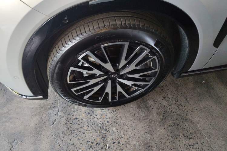 Used CHANGAN NEVO Q07 2025 215 Flagship PLUS Exterior 7