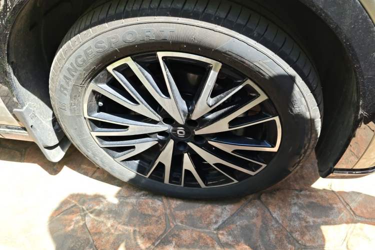 Used CHANGAN NEVO Q07 2025 215 Flagship Edition Exterior 7