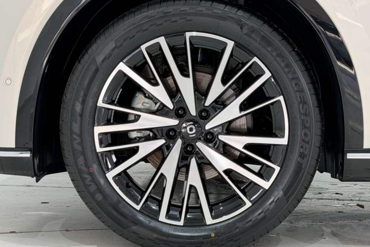 Used CHANGAN NEVO Q07 2025 215 Prestige Edition Exterior 7
