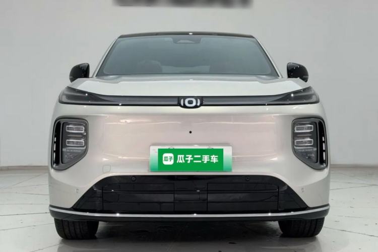 Used CHANGAN NEVO Q07 2025 215 Prestige Edition Front