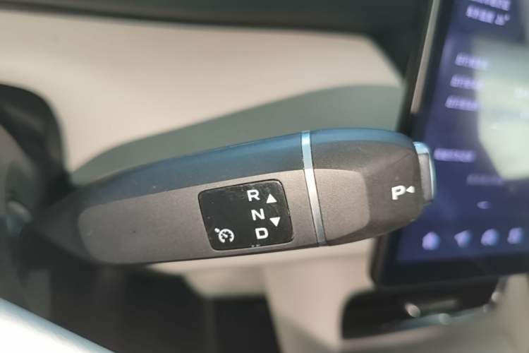 Used CHANGAN NEVO Q07 2025 215 Flagship Edition Gear Lever