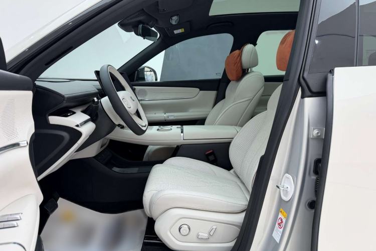 Used CHANGAN NEVO Q07 2025 215 Prestige Edition Interior 2