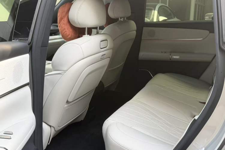 Used CHANGAN NEVO Q07 2025 215 Prestige Edition Interior 4