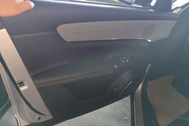 Used CHANGAN NEVO Q07 2025 215 Flagship PLUS Interior 7