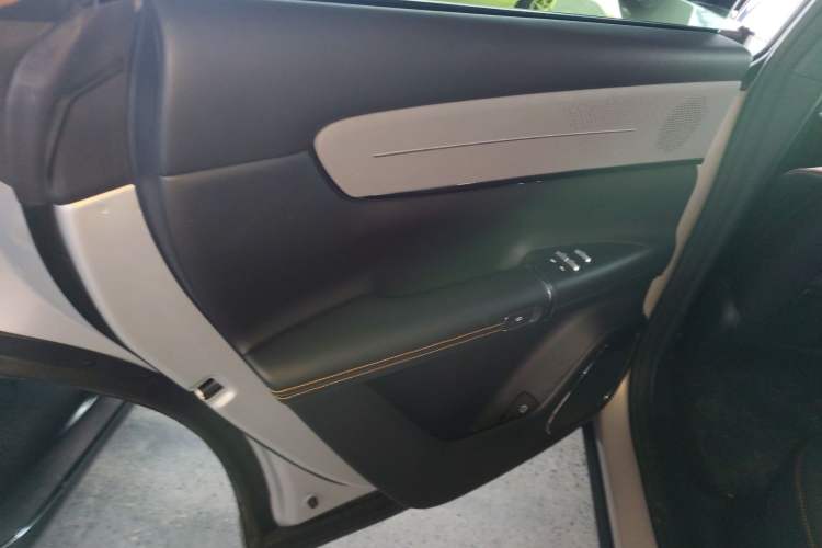 Used CHANGAN NEVO Q07 2025 215 Flagship PLUS Interior 8