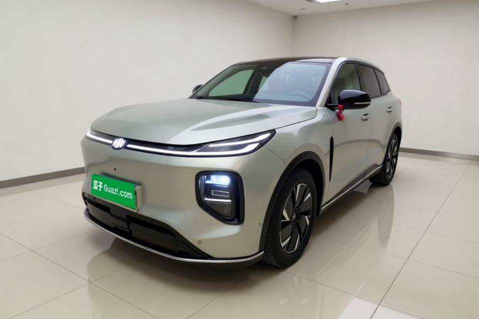 CHANGAN NEVO Q07 2025