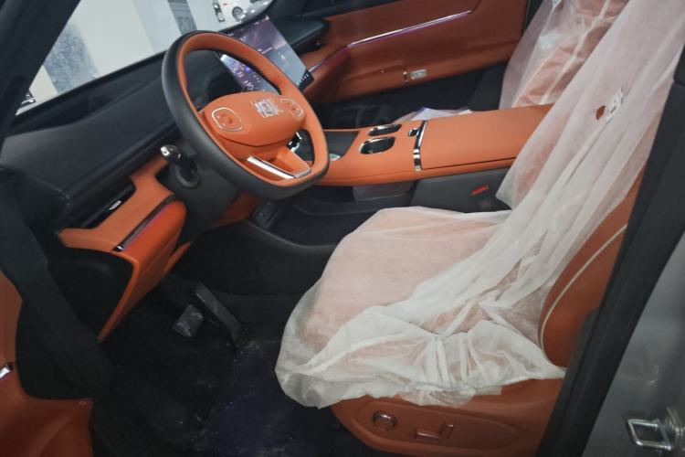 Used CHANGAN NEVO Q07 2025 Model 215 Laser Flagship PLUS Left Front Seat