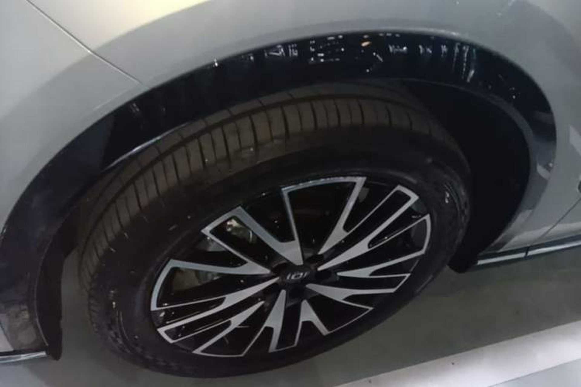 Used CHANGAN NEVO Q07 2025 215 Prestige Edition Left Front Wheel Hub