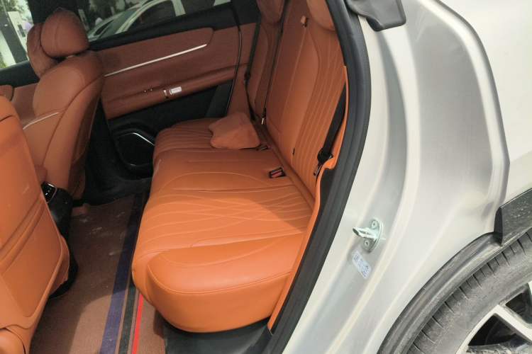Used CHANGAN NEVO Q07 2025 215 Flagship Edition Left Rear Seat