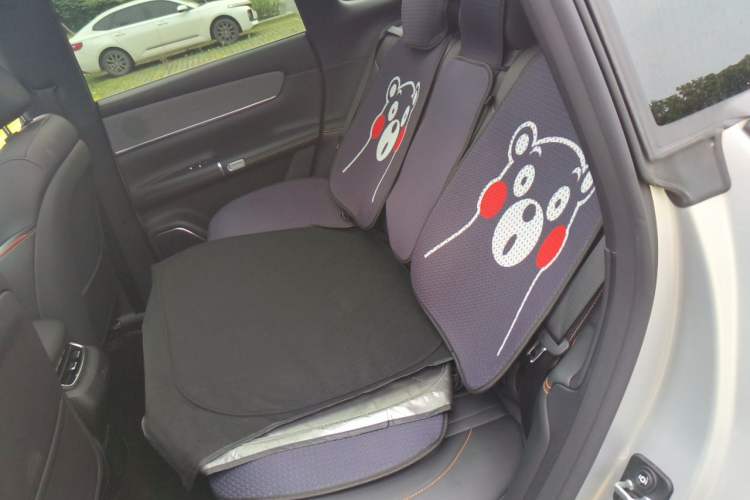 Used CHANGAN NEVO Q07 2025 215 Prestige Edition Left Rear Seat
