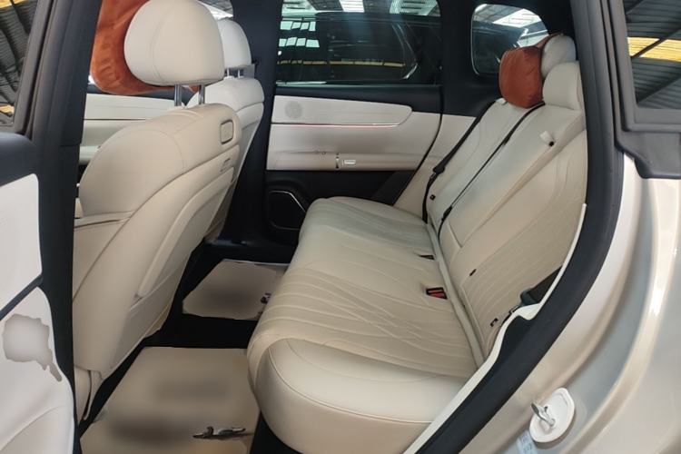 Used CHANGAN NEVO Q07 2025 215 Prestige Edition Left Rear Seat