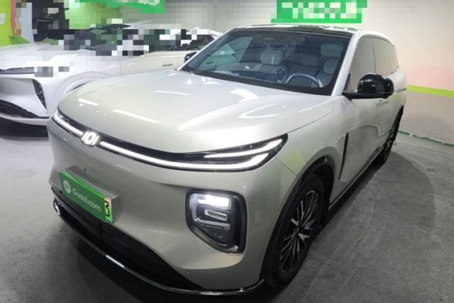Used CHANGAN NEVO Q07 2025 215 Flagship Edition