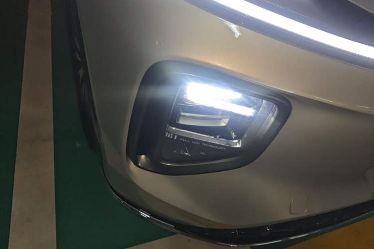 Used CHANGAN NEVO Q07 2025 215 Prestige Edition Right Front Headlight