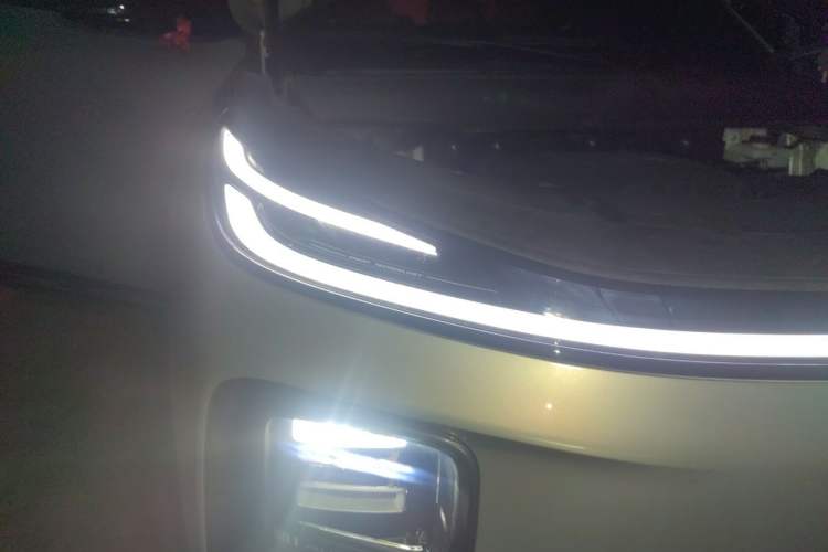 Used CHANGAN NEVO Q07 2025 215 Prestige Edition Right Front Headlight