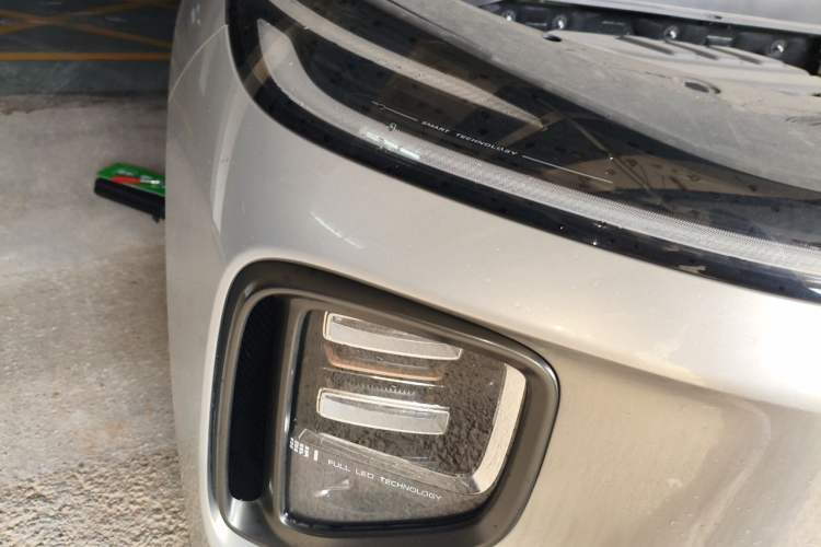 Used CHANGAN NEVO Q07 2025 215 Prestige Edition Right Front Headlight
