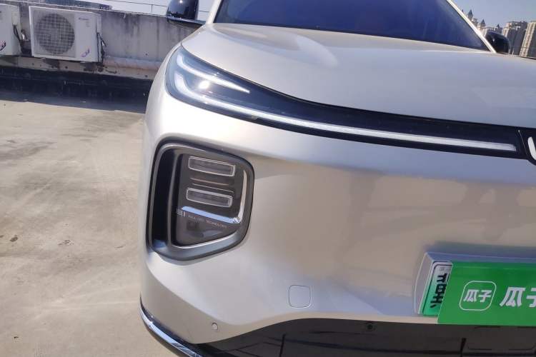 Used CHANGAN NEVO Q07 2025 215 Flagship PLUS Right Front Headlight