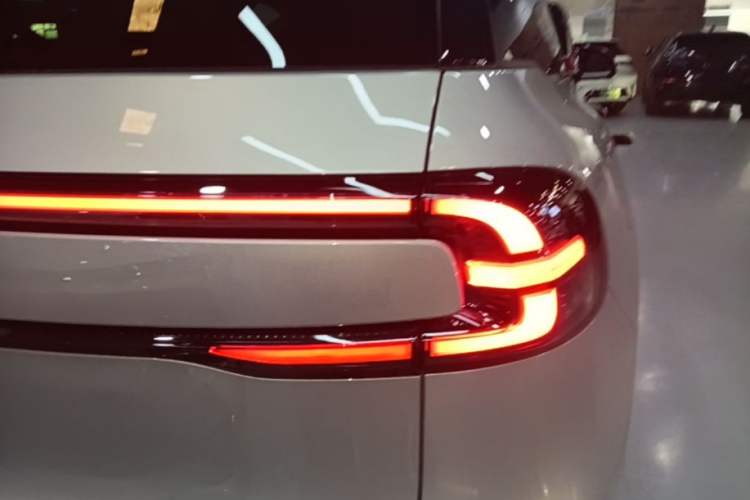 Used CHANGAN NEVO Q07 2025 215 Prestige Edition Right Rear Taillight